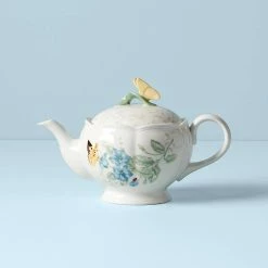 Outlet ⭐ Lenox Butterfly Meadow Teapot 🌟