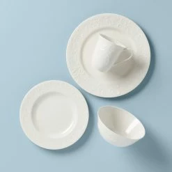New ✔️ Lenox Opal Innocence Carved™ 4-piece Place Setting 🎁