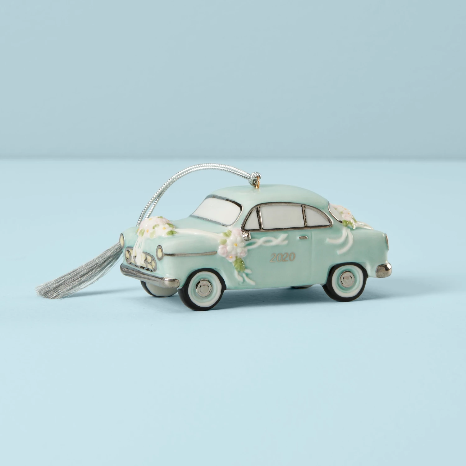 Promo π― Lenox 2020 Just Married Vintage Car Ornament π€© 3 Promo π― Lenox 2020 Just Married Vintage Car Ornament π€©