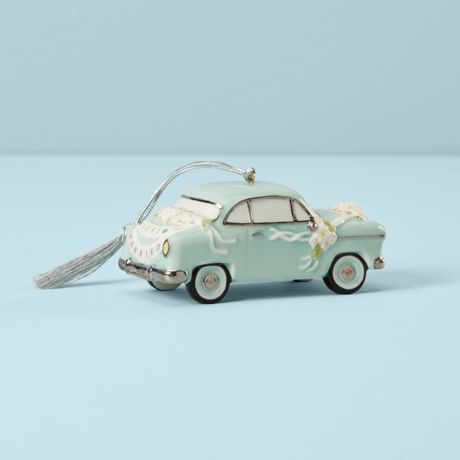 Promo π― Lenox 2020 Just Married Vintage Car Ornament π€© 4 Promo π― Lenox 2020 Just Married Vintage Car Ornament π€© - Image 2