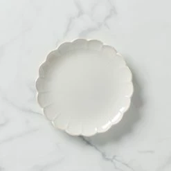 Discount 🤩 Lenox French Perle Scallop Accent Plate 🔥