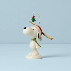 Top 10 ❤️ Lenox 2022 Snoopy Under the Mistletoe Ornament 🛒