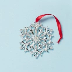 Cheap 🥰 Lenox 2022 Snow Majesty Ornament, 18th Edition ⭐