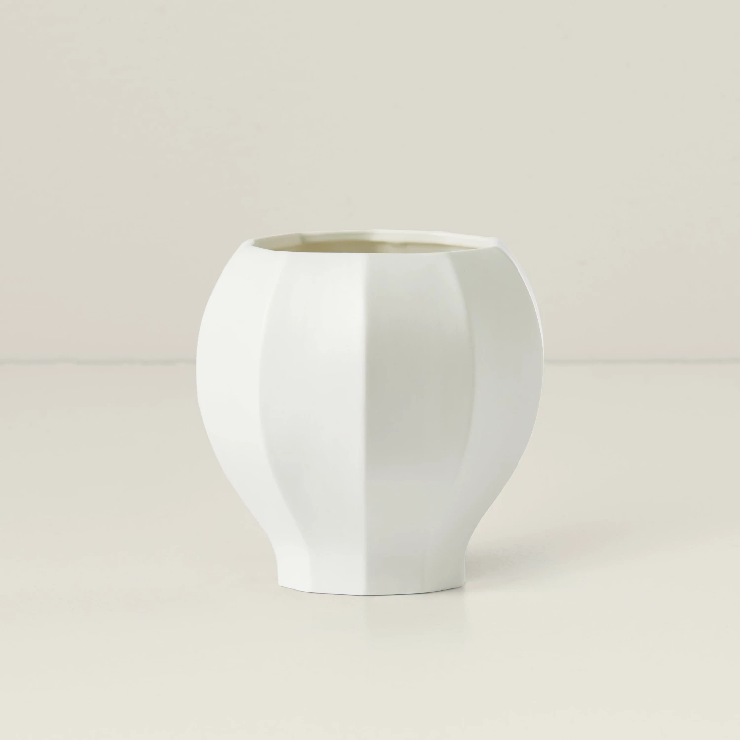 Promo π Lenox Facets Curvy Vase β€οΈ 3 Promo π Lenox Facets Curvy Vase β€οΈ